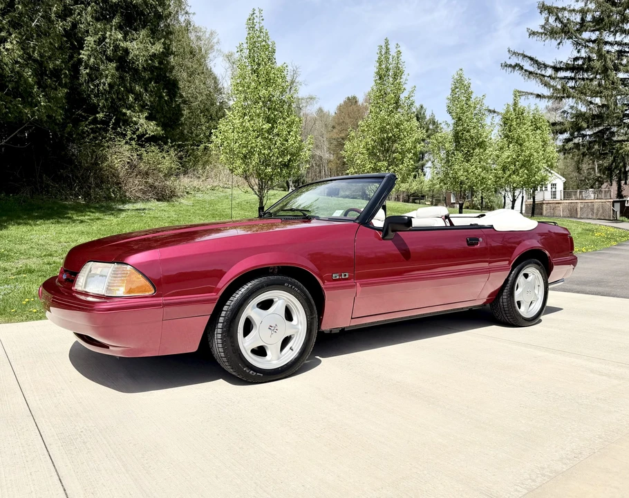 1993 Ford Mustang 3rd Gen - Image 11 of 31