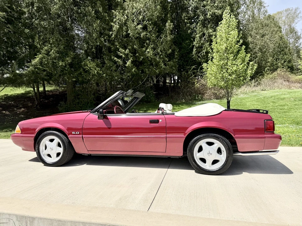 1993 Ford Mustang 3rd Gen - Image 15 of 31