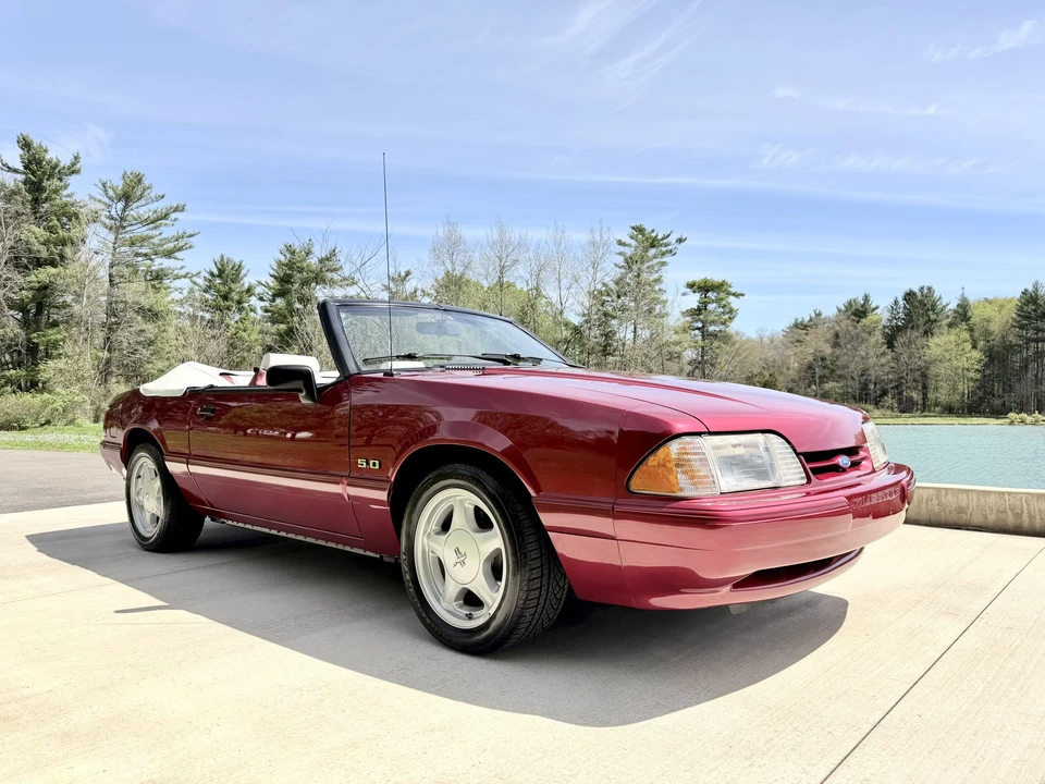 1993 Ford Mustang 3rd Gen - Image 4 of 31