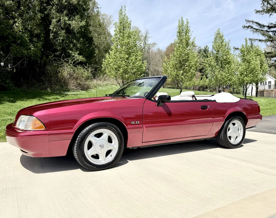 1993 Ford Mustang 3rd Gen - Image 13 of 31