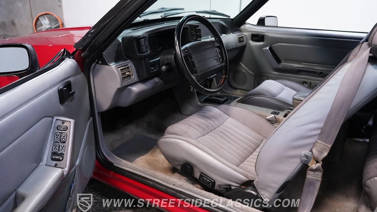 1993 Ford Mustang 3rd Gen - Image 5 of 31