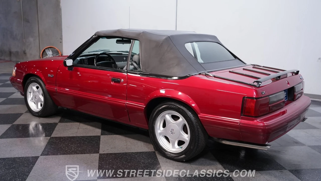 1993 Ford Mustang 3rd Gen - Image 9 of 31