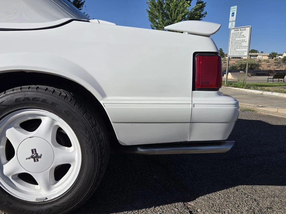 1993 Ford Mustang 3rd Gen - Image 28 of 31