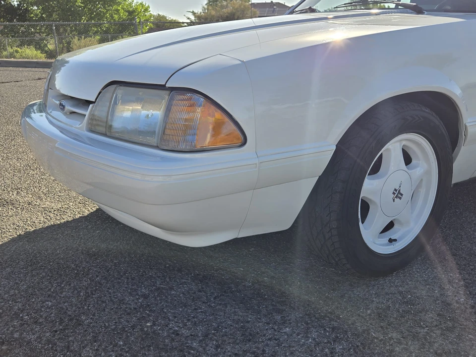 1993 Ford Mustang 3rd Gen - Image 14 of 31