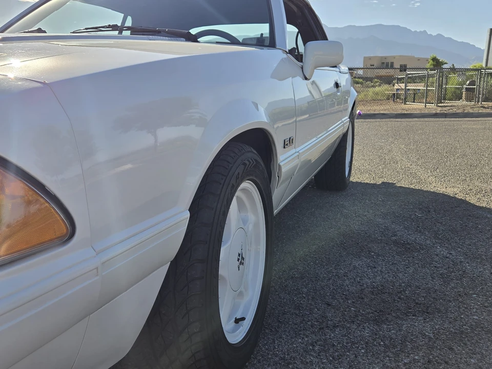1993 Ford Mustang 3rd Gen - Image 16 of 31