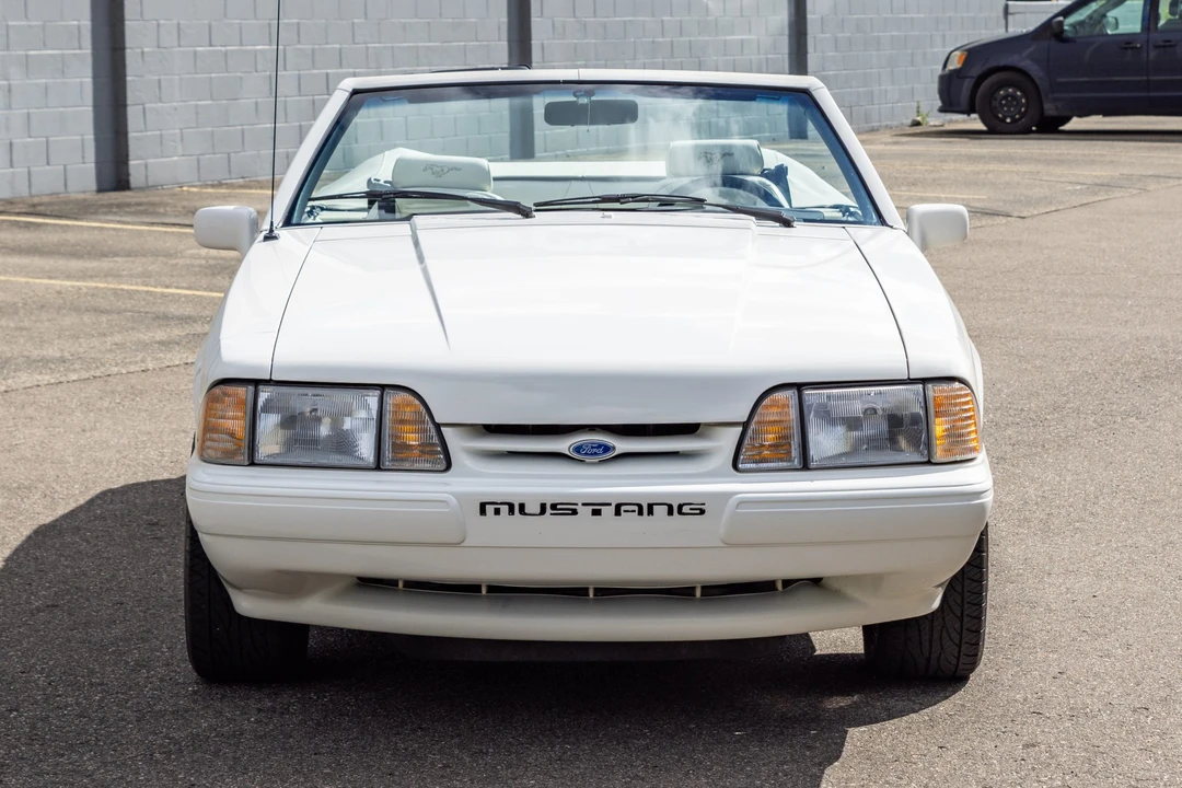 1993 Ford Mustang 3rd Gen - Image 10 of 31