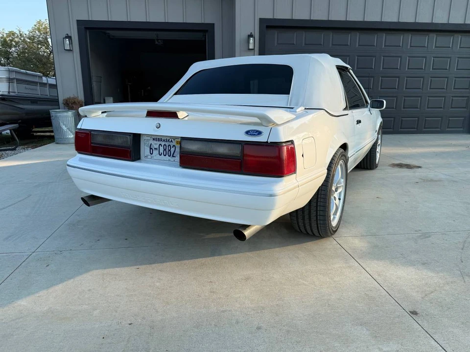 1993 Ford Mustang 3rd Gen - Image 4 of 15