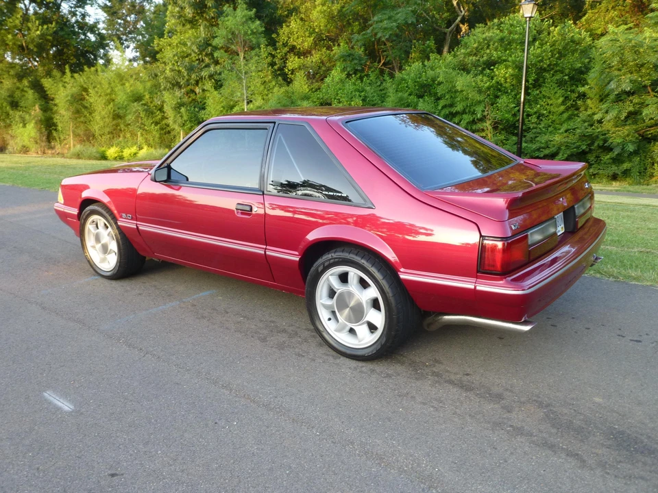 1993 Ford Mustang 3rd Gen - Image 8 of 31