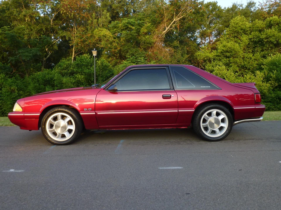 1993 Ford Mustang 3rd Gen - Image 7 of 31
