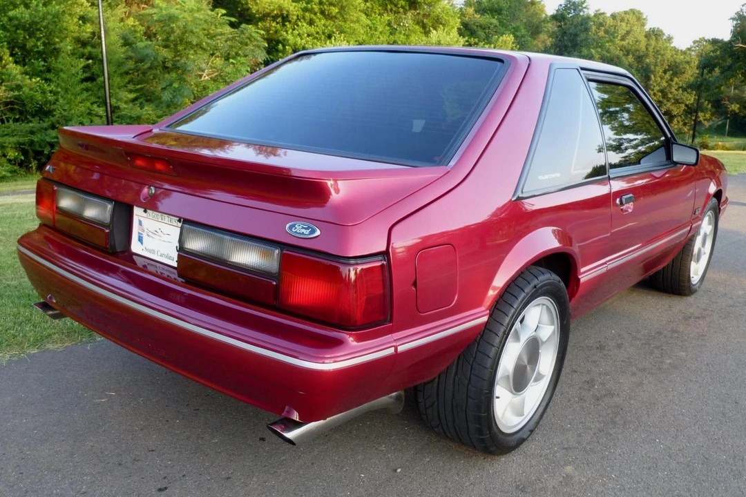 1993 Ford Mustang 3rd Gen - Image 4 of 31
