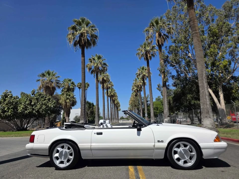 1993 Ford Mustang 3rd Gen - Image 7 of 17