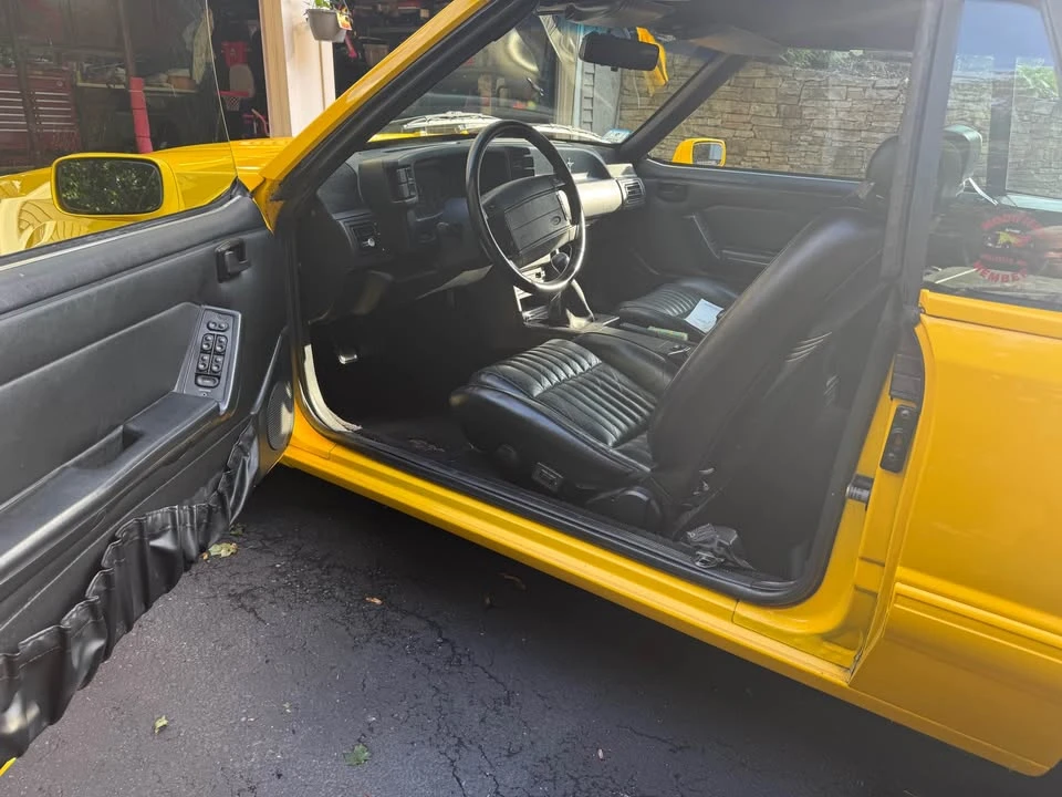 1993 Ford Mustang 3rd Gen - Image 5 of 10