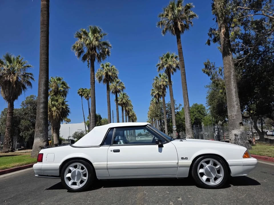 1993 Ford Mustang 3rd Gen - Image 6 of 17