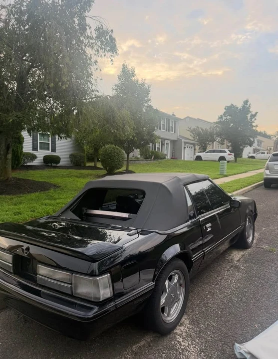 1993 Ford Mustang 3rd Gen - Image 4 of 10