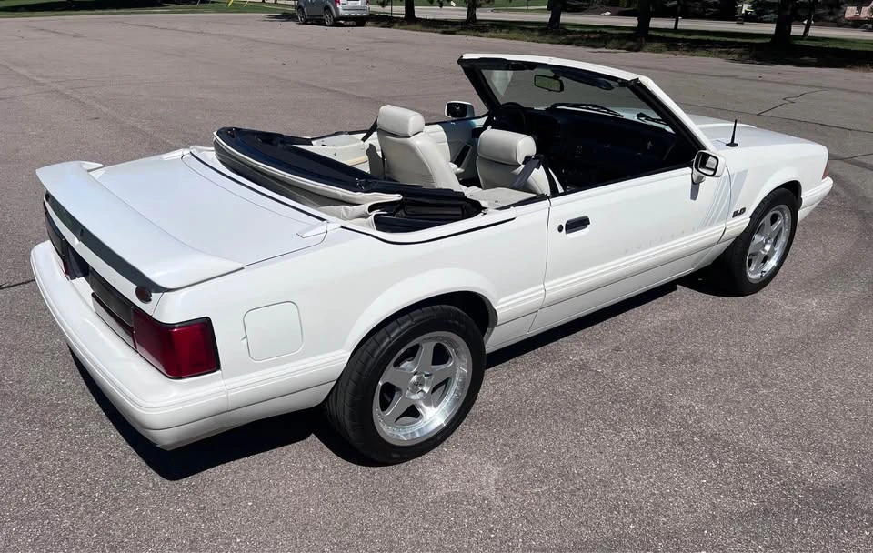1993 Ford Mustang 3rd Gen - Image 7 of 15