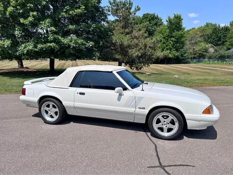 1993 Ford Mustang LX 5.0 Liter Convertible 2D
