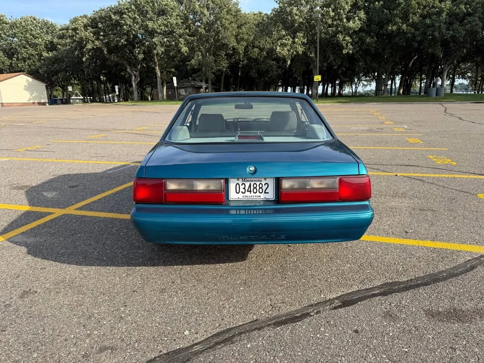 1993 Ford Mustang 3rd Gen - Image 4 of 13
