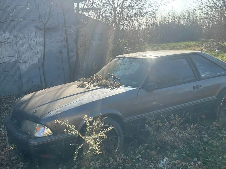 1993 Ford Mustang 3rd Gen - Image 2 of 7