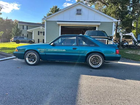 1993 Ford Mustang LX 5.0 Liter Hatchback