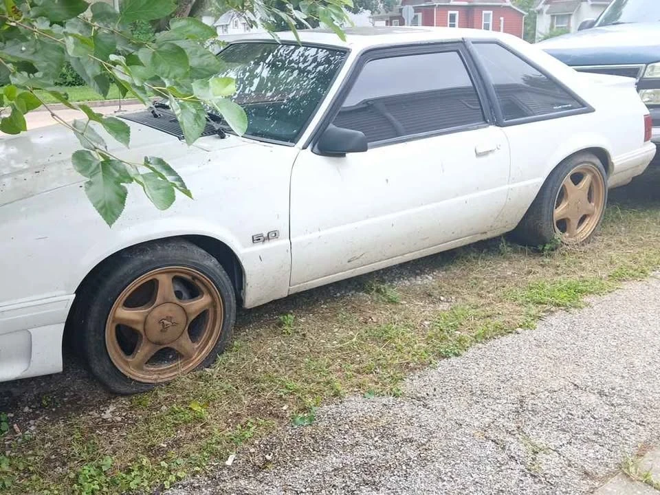1993 Ford Mustang 3rd Gen - Image 4 of 10
