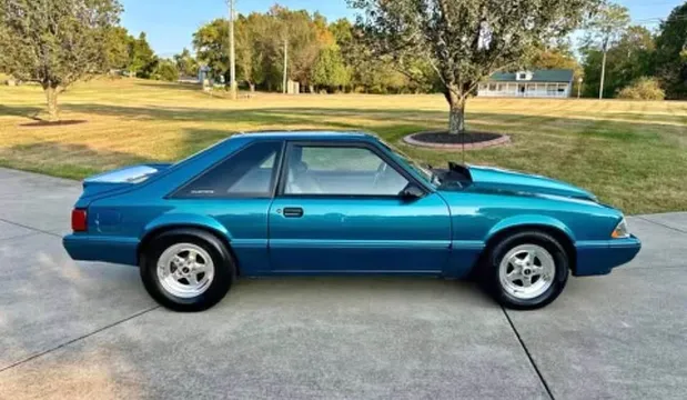 1993 Ford Mustang LX 5.0 Liter Hatchback 2D