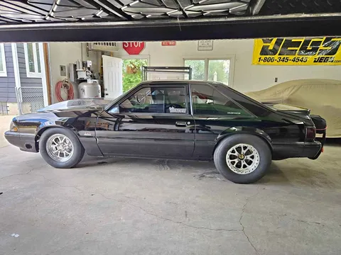 1993 Ford Mustang LX 5.0 Liter Hatchback 2D