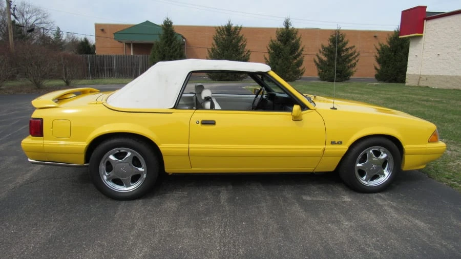 1993 Ford Mustang 3rd Gen - Image 10 of 12