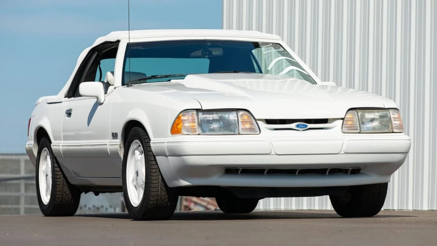 1993 Ford Mustang 3rd Gen - Image 12 of 27