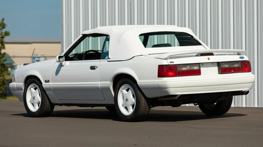 1993 Ford Mustang 3rd Gen - Image 13 of 27