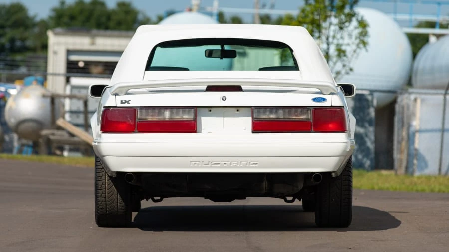 1993 Ford Mustang 3rd Gen - Image 17 of 27
