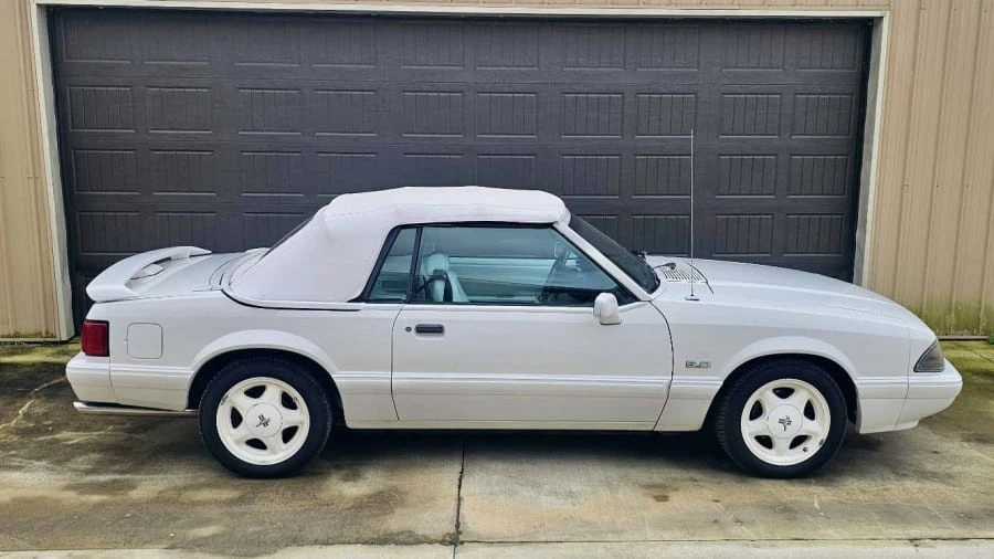 1993 Ford Mustang 3rd Gen - Image 7 of 18