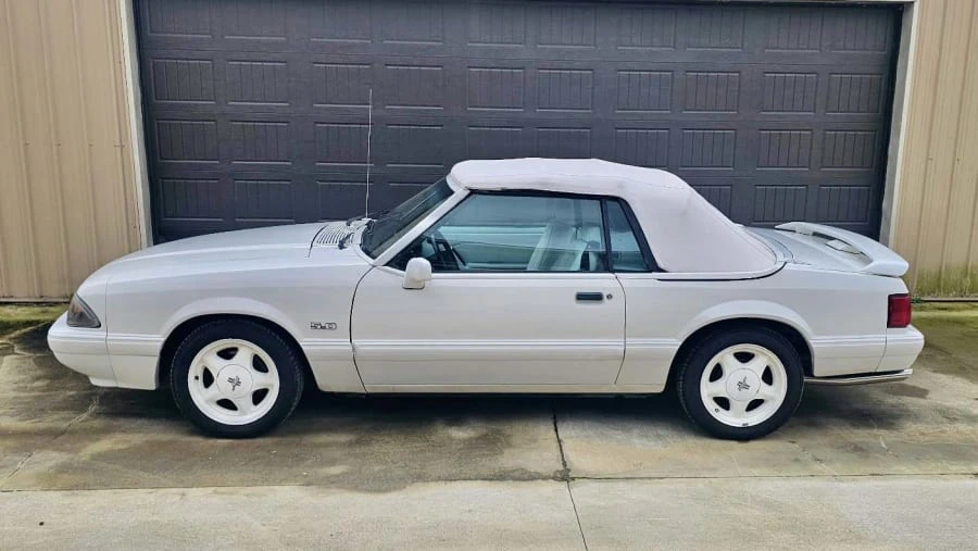 1993 Ford Mustang 3rd Gen - Image 2 of 18