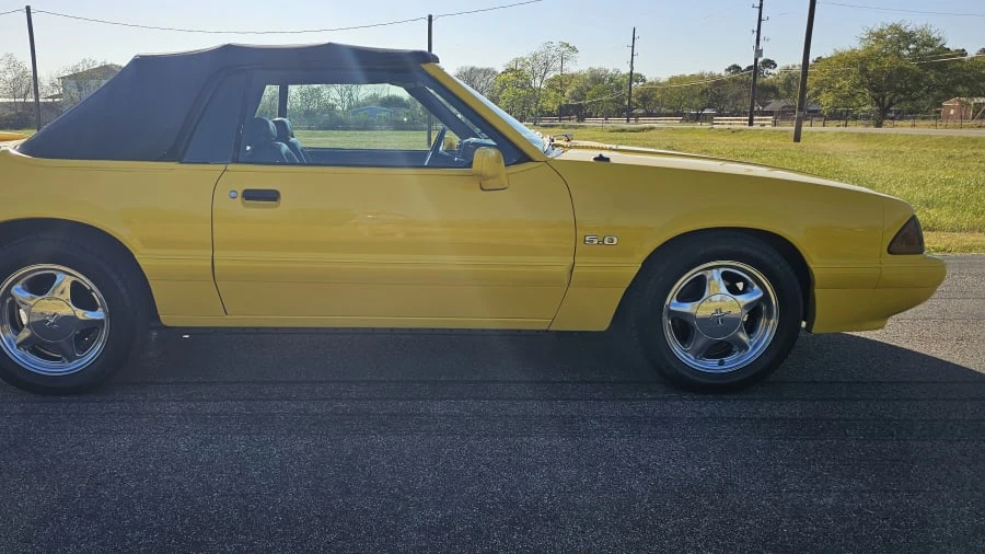 1993 Ford Mustang 3rd Gen - Image 6 of 14
