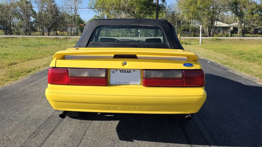 1993 Ford Mustang 3rd Gen - Image 4 of 14