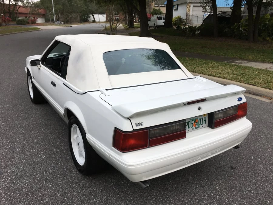 1993 Ford Mustang 3rd Gen - Image 4 of 9