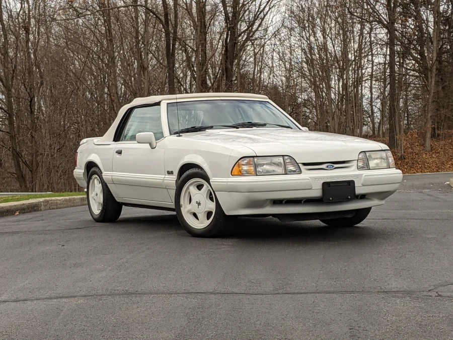 1993 Ford Mustang 3rd Gen - Image 5 of 12