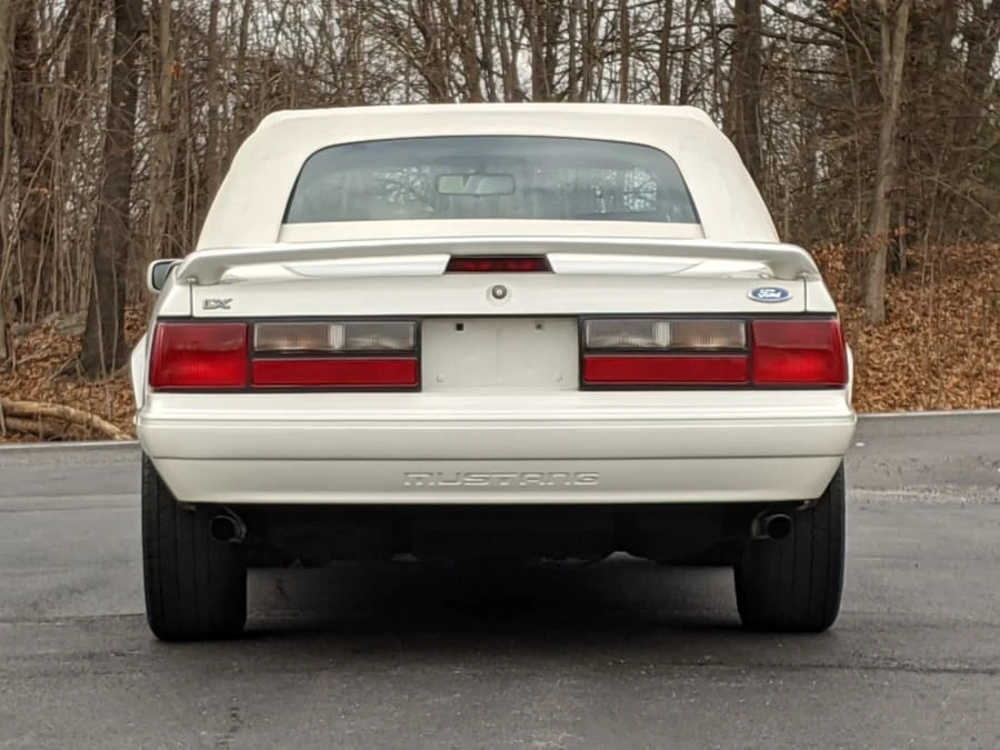 1993 Ford Mustang 3rd Gen - Image 8 of 12