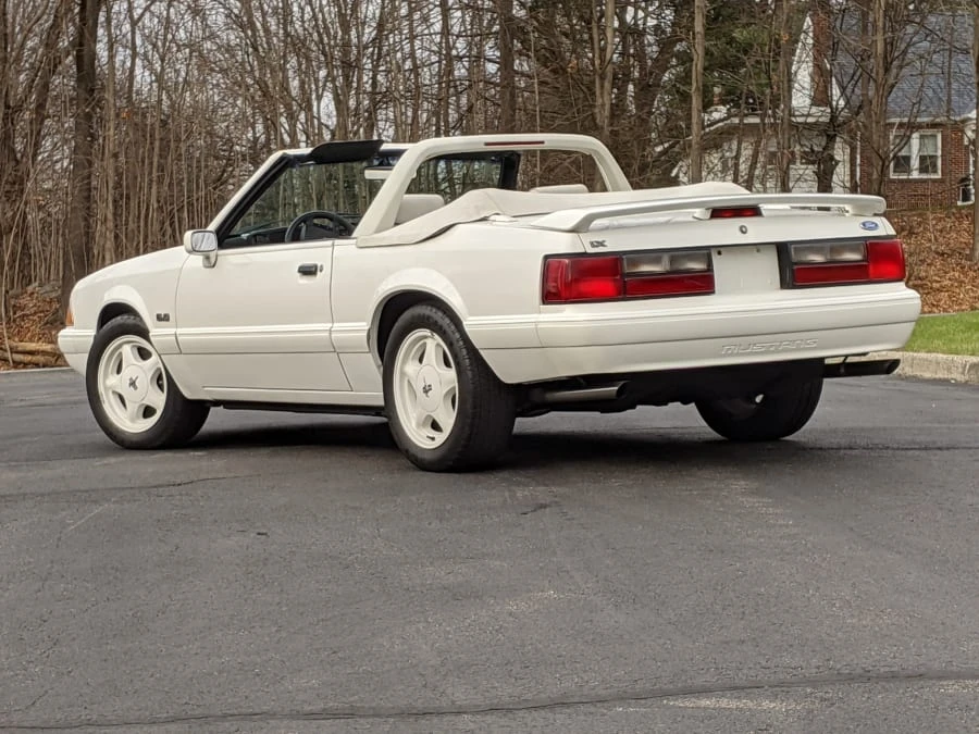 1993 Ford Mustang 3rd Gen - Image 3 of 12