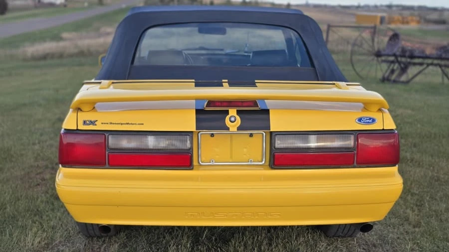 1993 Ford Mustang 3rd Gen - Image 5 of 24