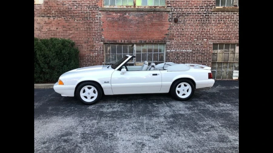 1993 Ford Mustang 3rd Gen - Image 2 of 6