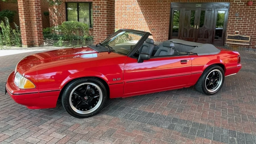 1993 Ford Mustang 3rd Gen - Image 17 of 18