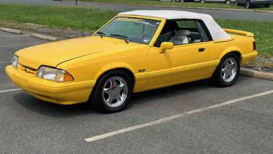 1993 Ford Mustang 3rd Gen - Image 5 of 22