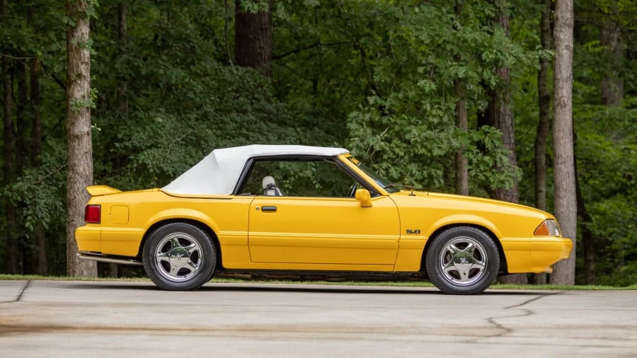 1993 Ford Mustang 3rd Gen - Image 8 of 24