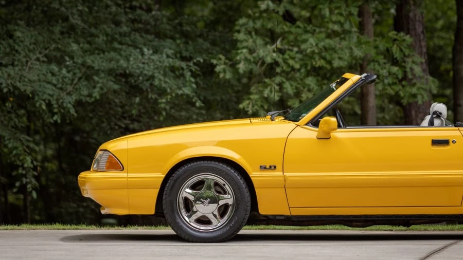 1993 Ford Mustang 3rd Gen - Image 17 of 24