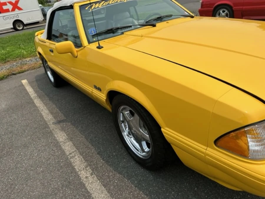 1993 Ford Mustang 3rd Gen - Image 11 of 22