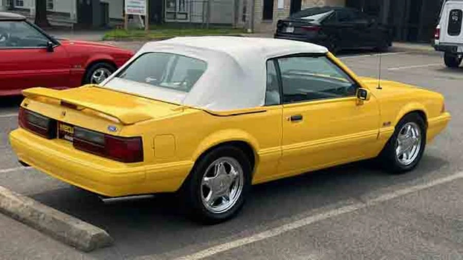 1993 Ford Mustang 3rd Gen - Image 3 of 22