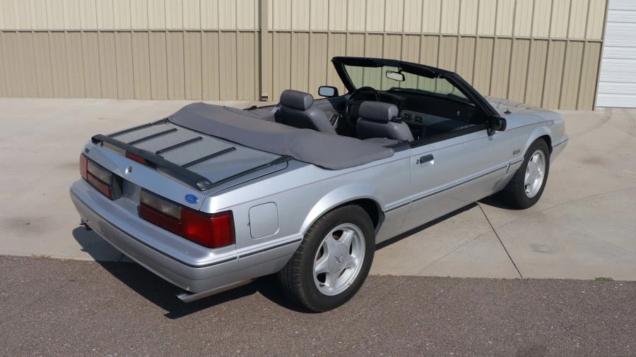 1993 Ford Mustang 3rd Gen - Image 3 of 12