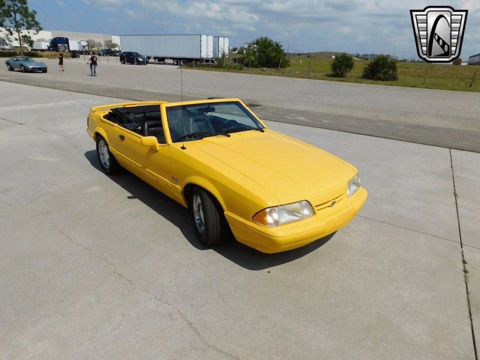1993 Ford Mustang 3rd Gen - Image 7 of 12
