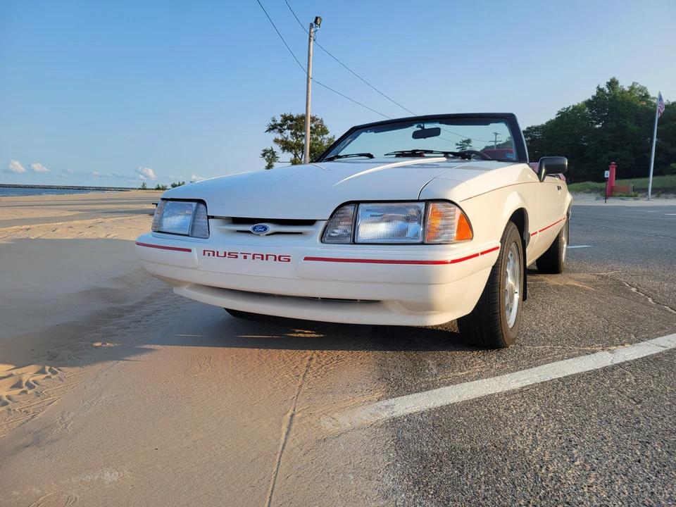 1993 Ford Mustang 3rd Gen - Image 10 of 31