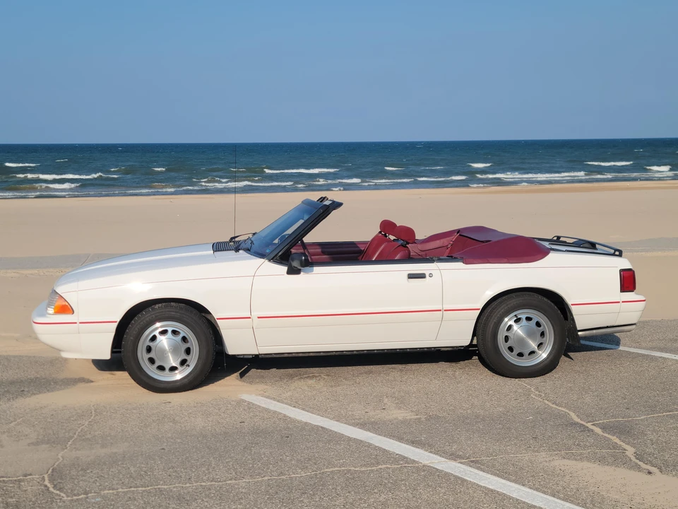 1993 Ford Mustang 3rd Gen - Image 15 of 31